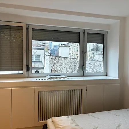 Apartment Dorcoleta
